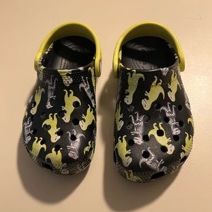 Boys dino crocs. Size 10. Worn twice